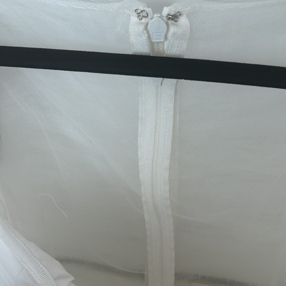 Like new KHAITE Trisha Puff-sleeve Tulle Dress - Picture 9 of 16